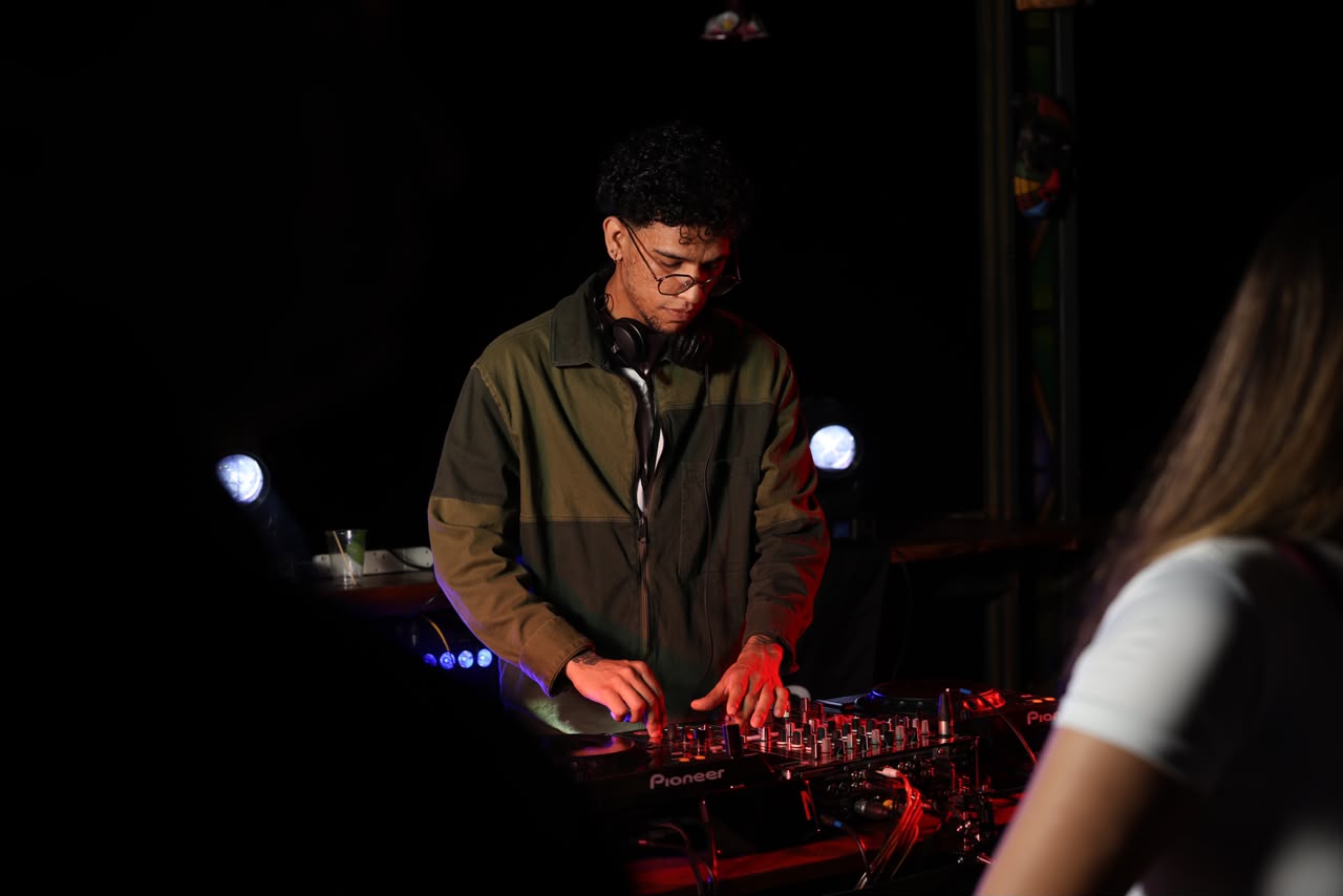 Press Photo 4 - Pioneer DJ Cabin Setup